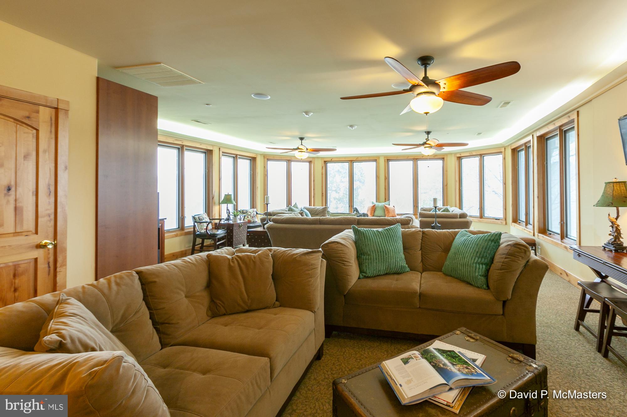 SHEPHERDS COVE - Residential