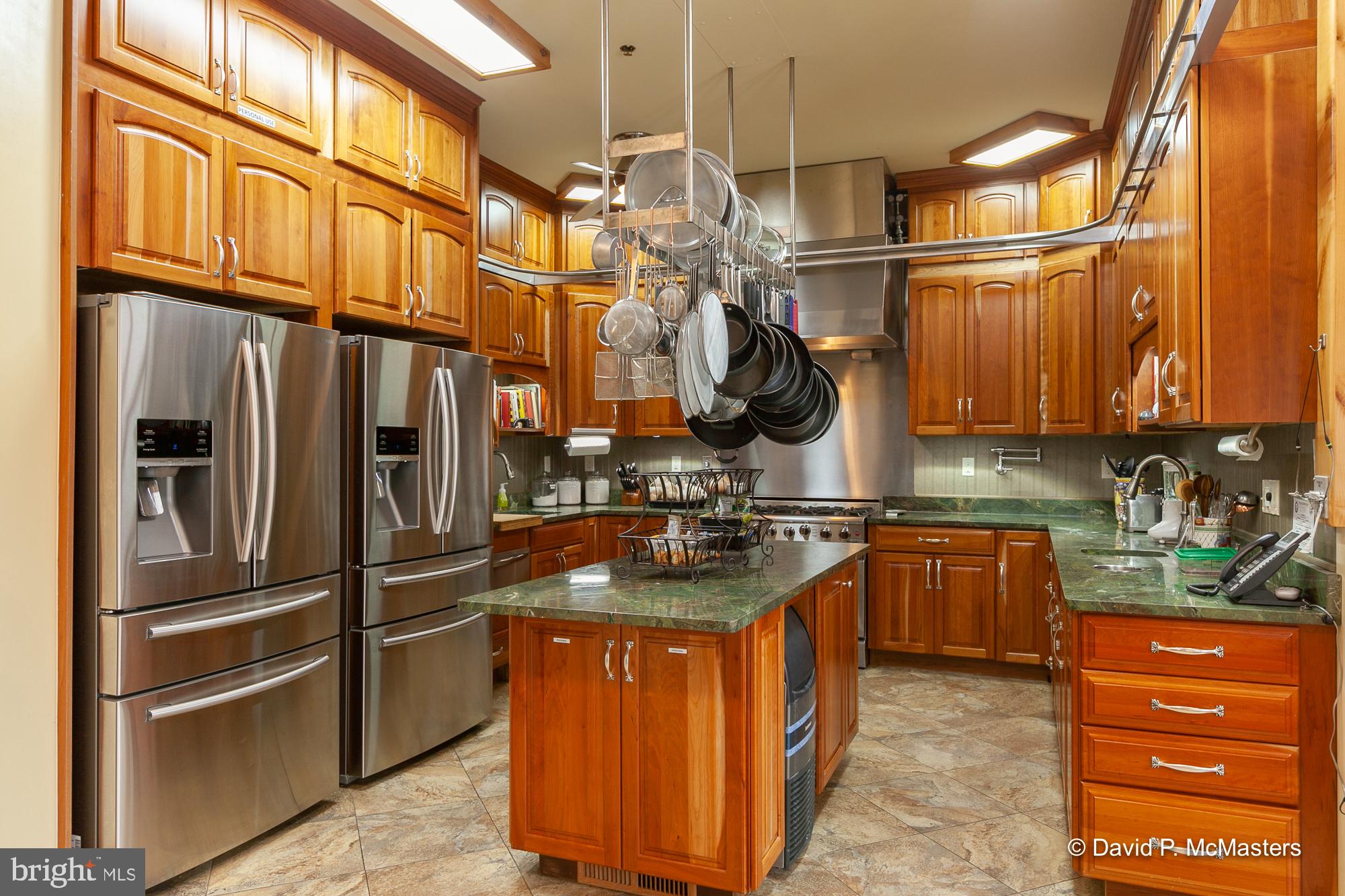 SHEPHERDS COVE - Residential