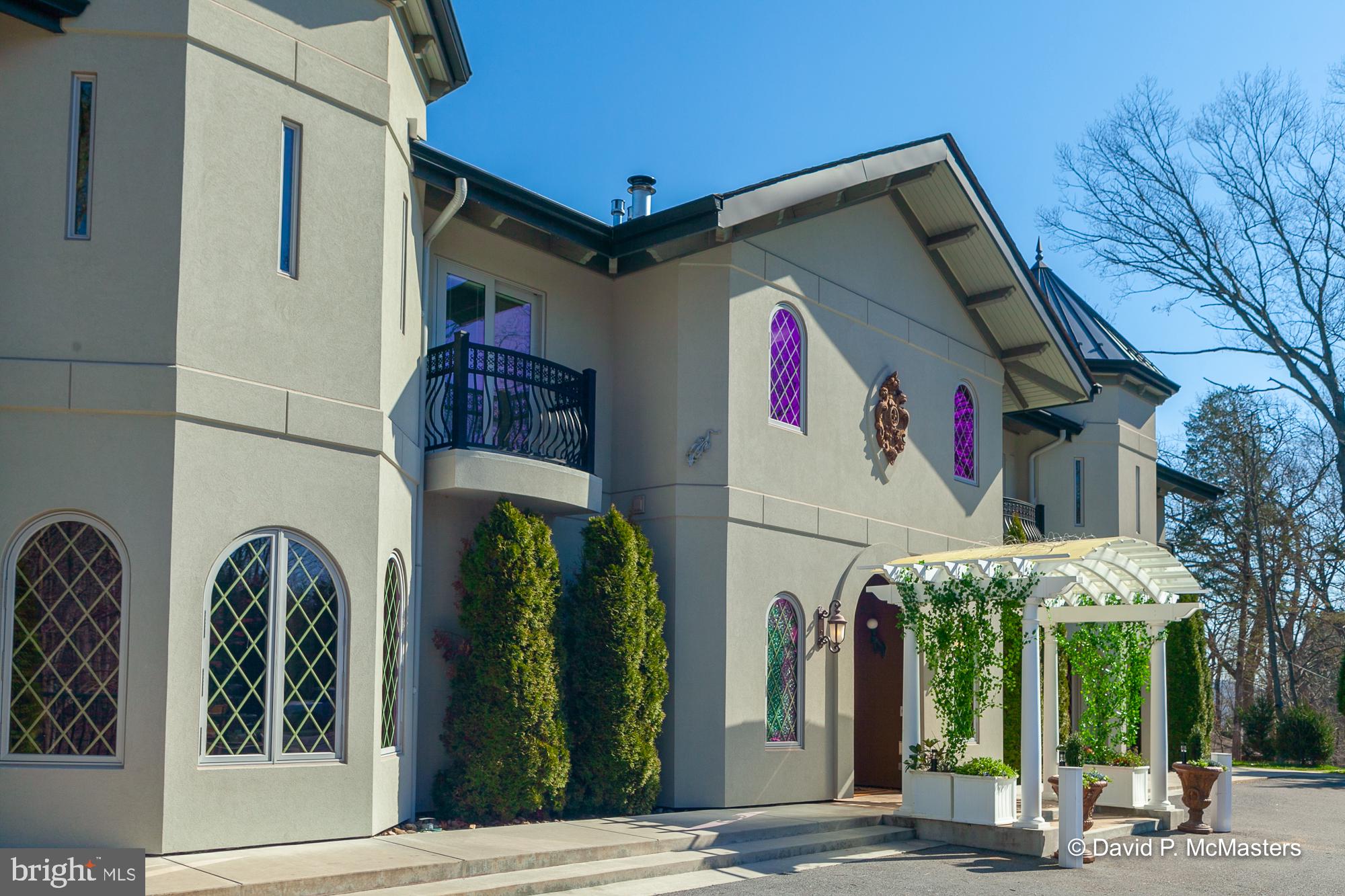 SHEPHERDS COVE - Residential