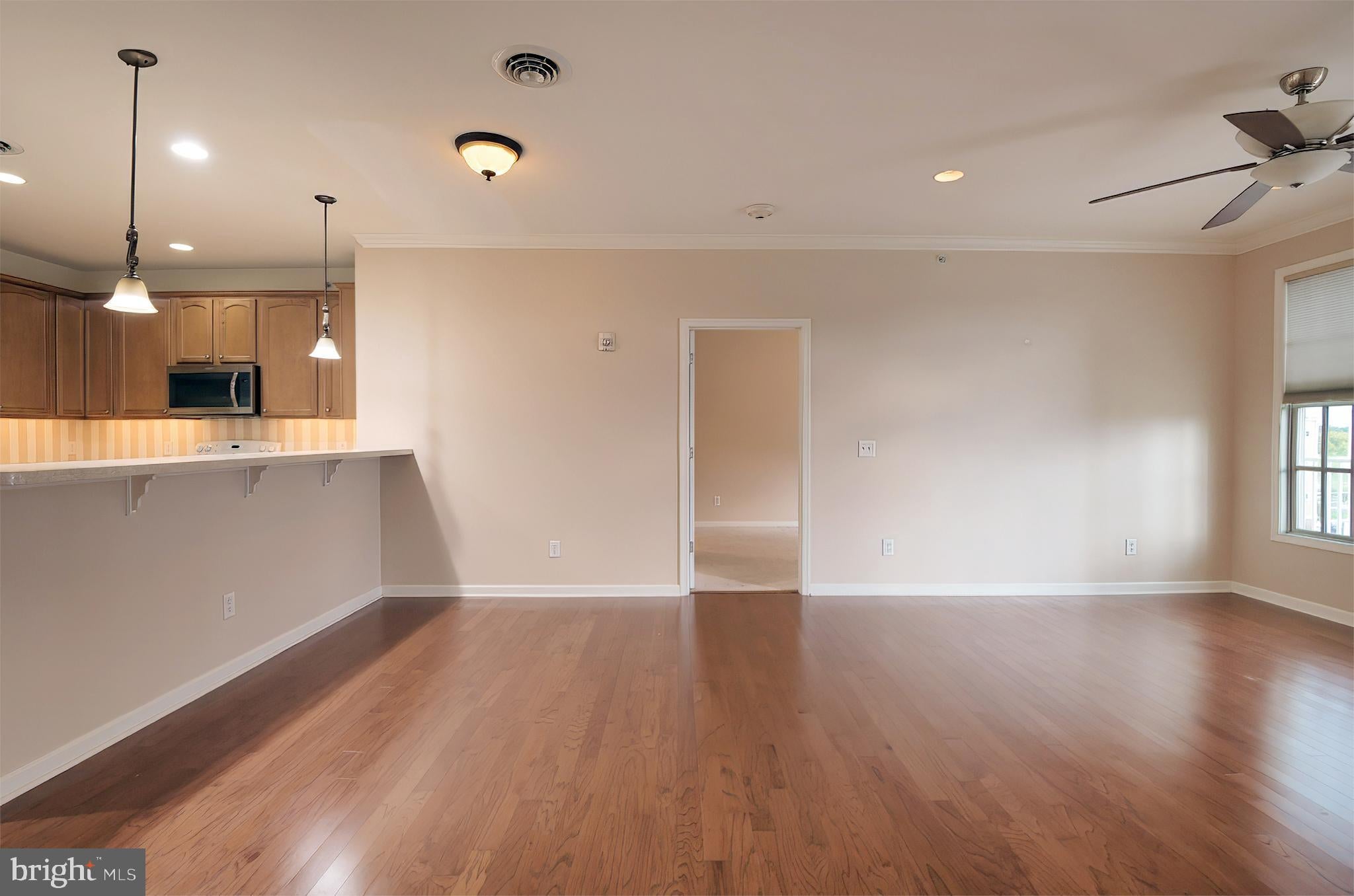 12001 OLD VINE BOULEVARD 3E306