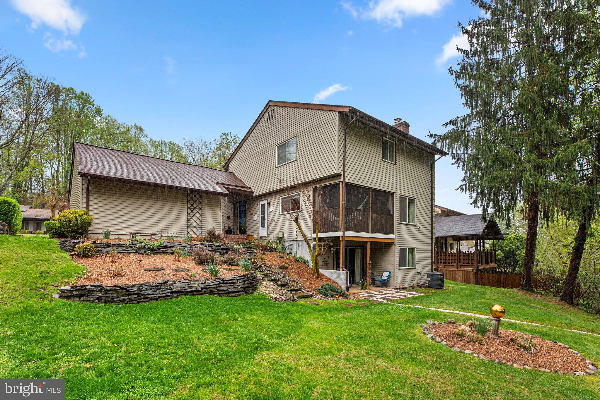 MARLTON - Residential