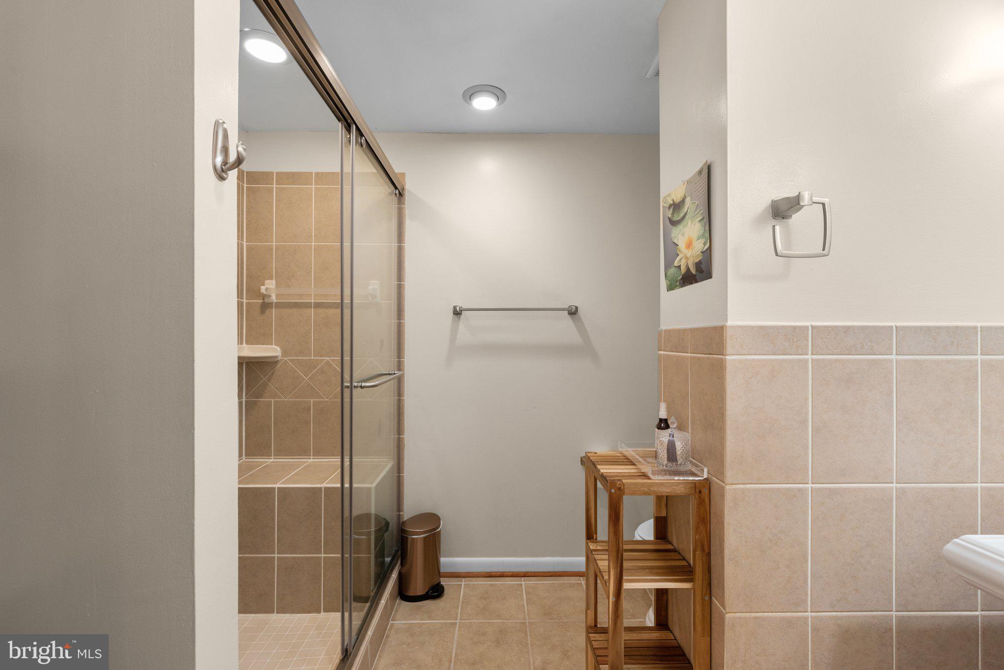 MARLTON - Residential