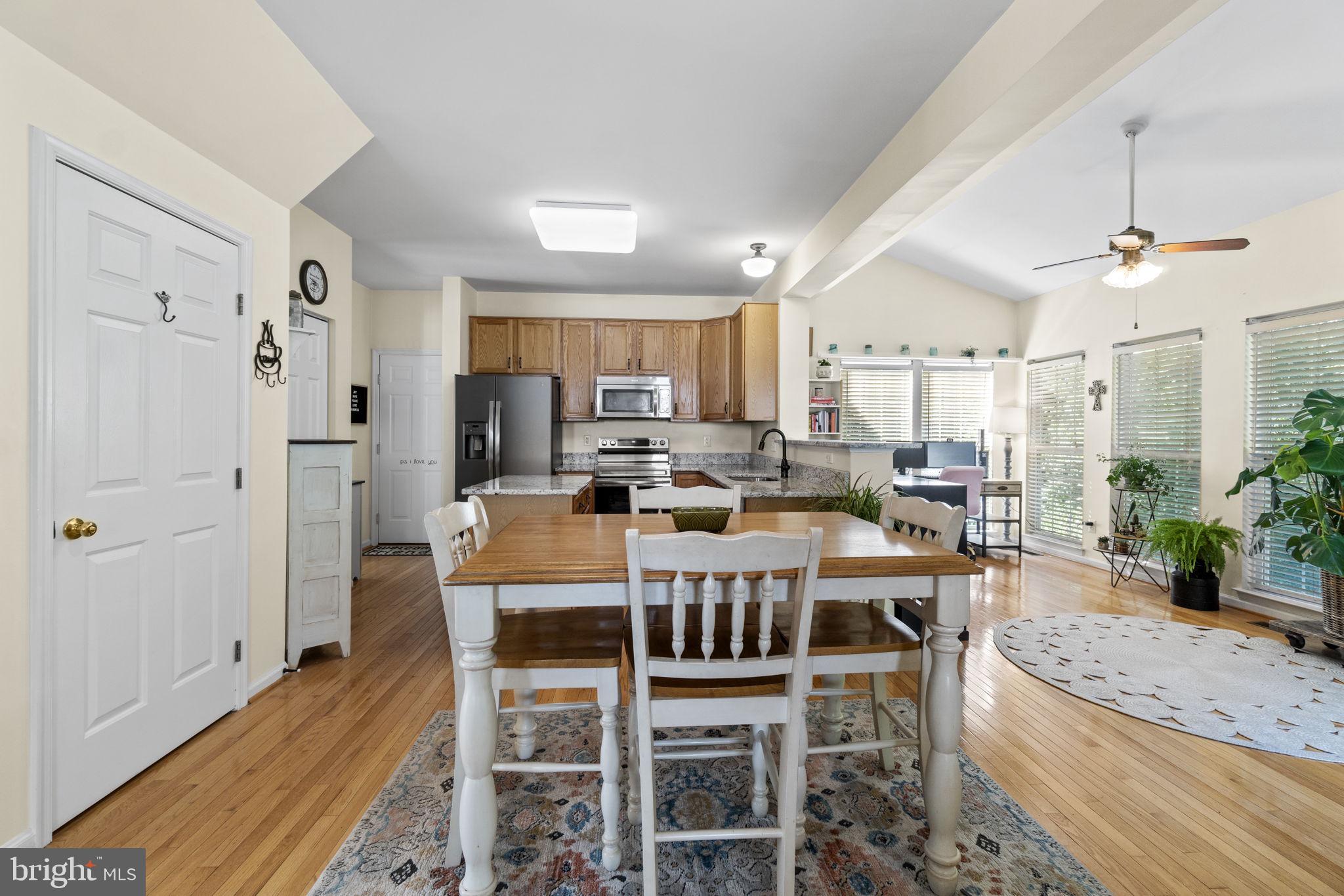 AUTUMN RIDGE - Residential