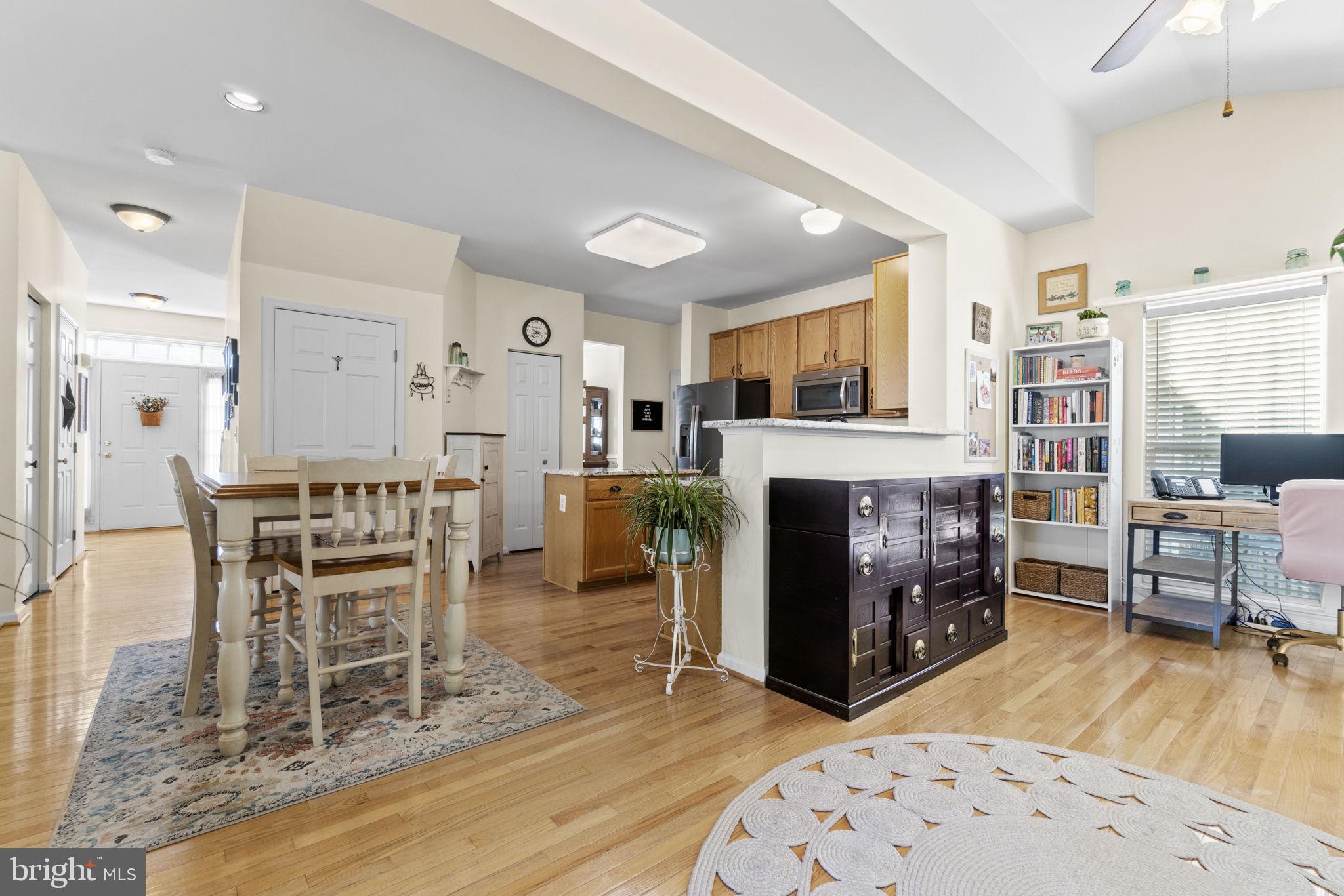 AUTUMN RIDGE - Residential