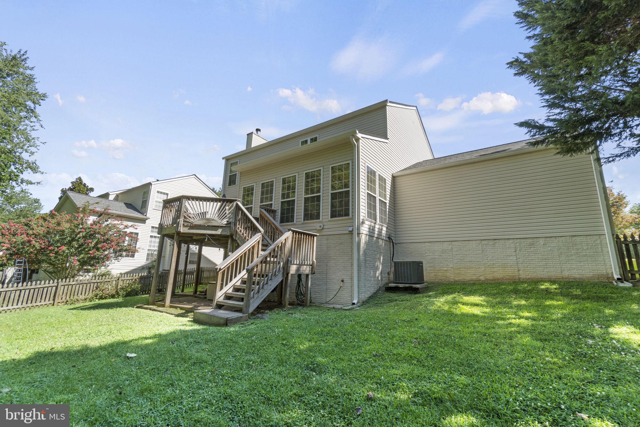 AUTUMN RIDGE - Residential