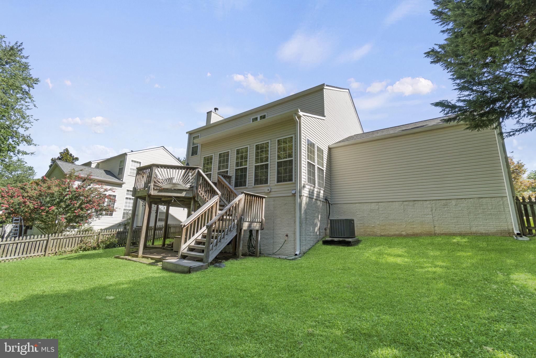 AUTUMN RIDGE - Residential