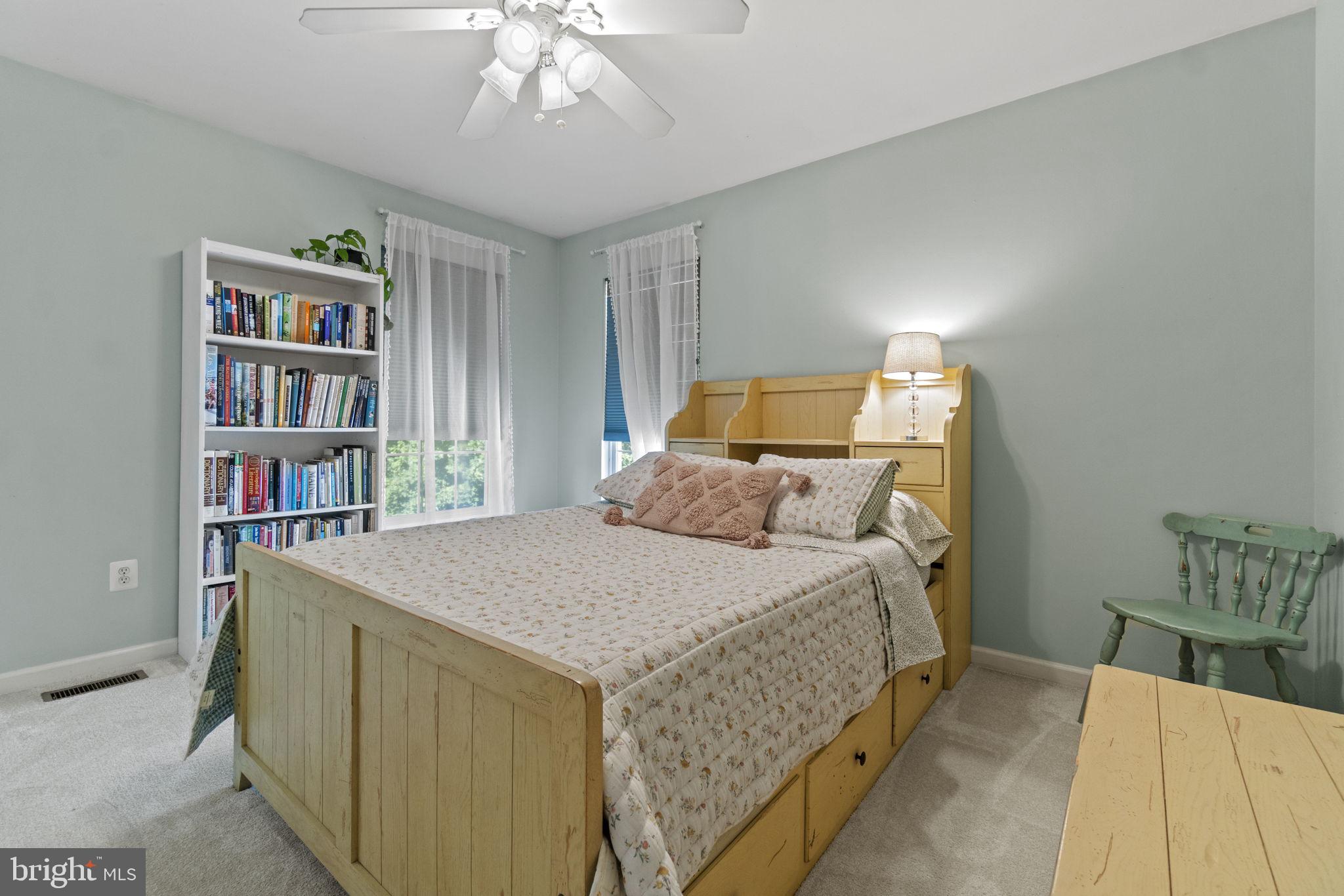 AUTUMN RIDGE - Residential