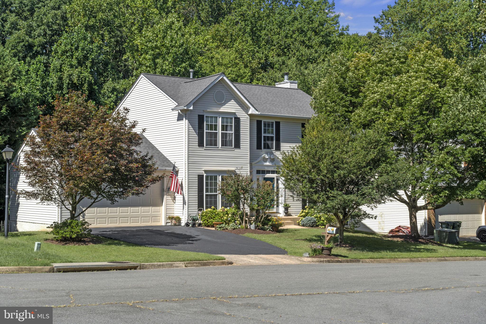 AUTUMN RIDGE - Residential