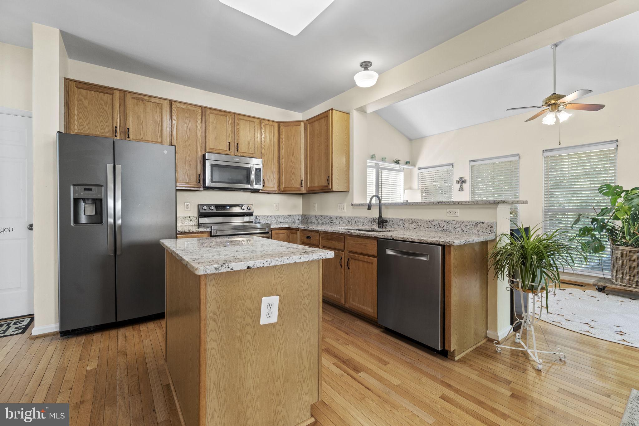 AUTUMN RIDGE - Residential