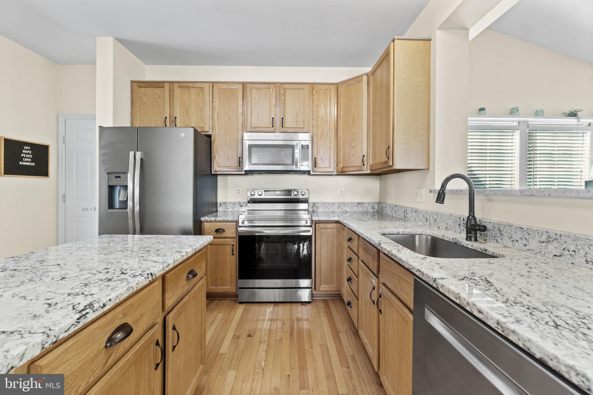 AUTUMN RIDGE - Residential