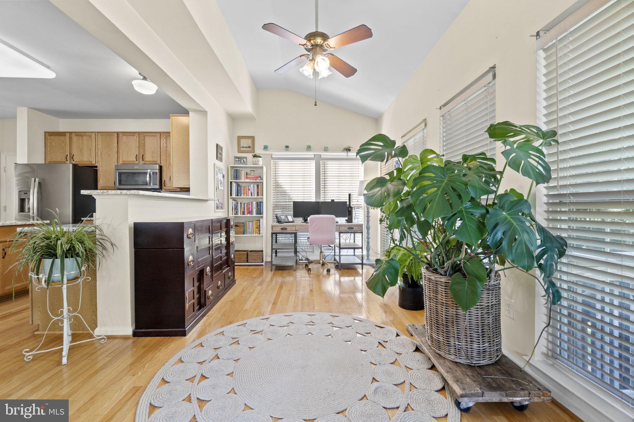 AUTUMN RIDGE - Residential