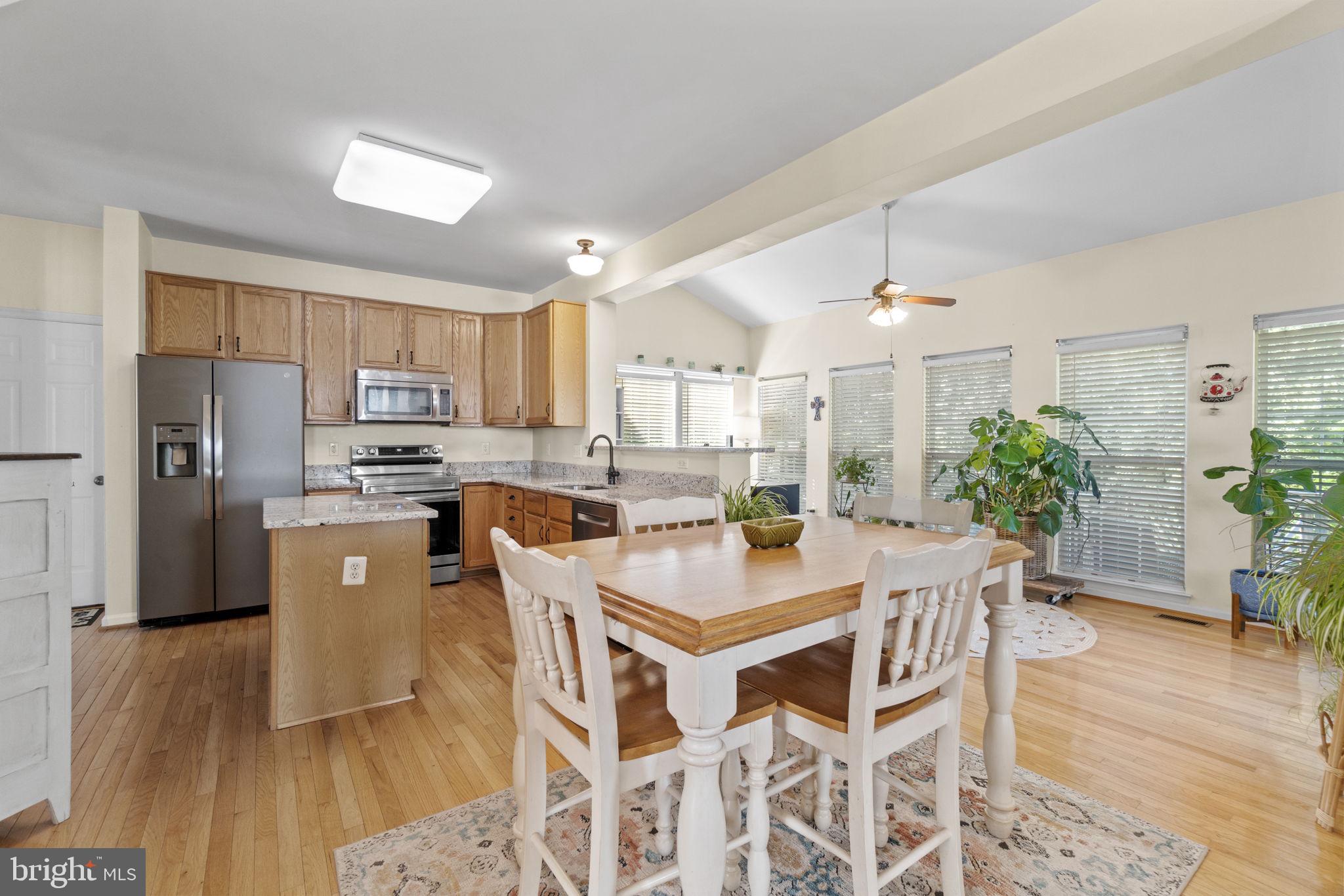 AUTUMN RIDGE - Residential