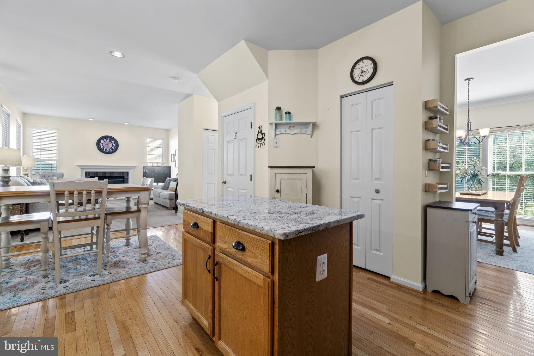 AUTUMN RIDGE - Residential