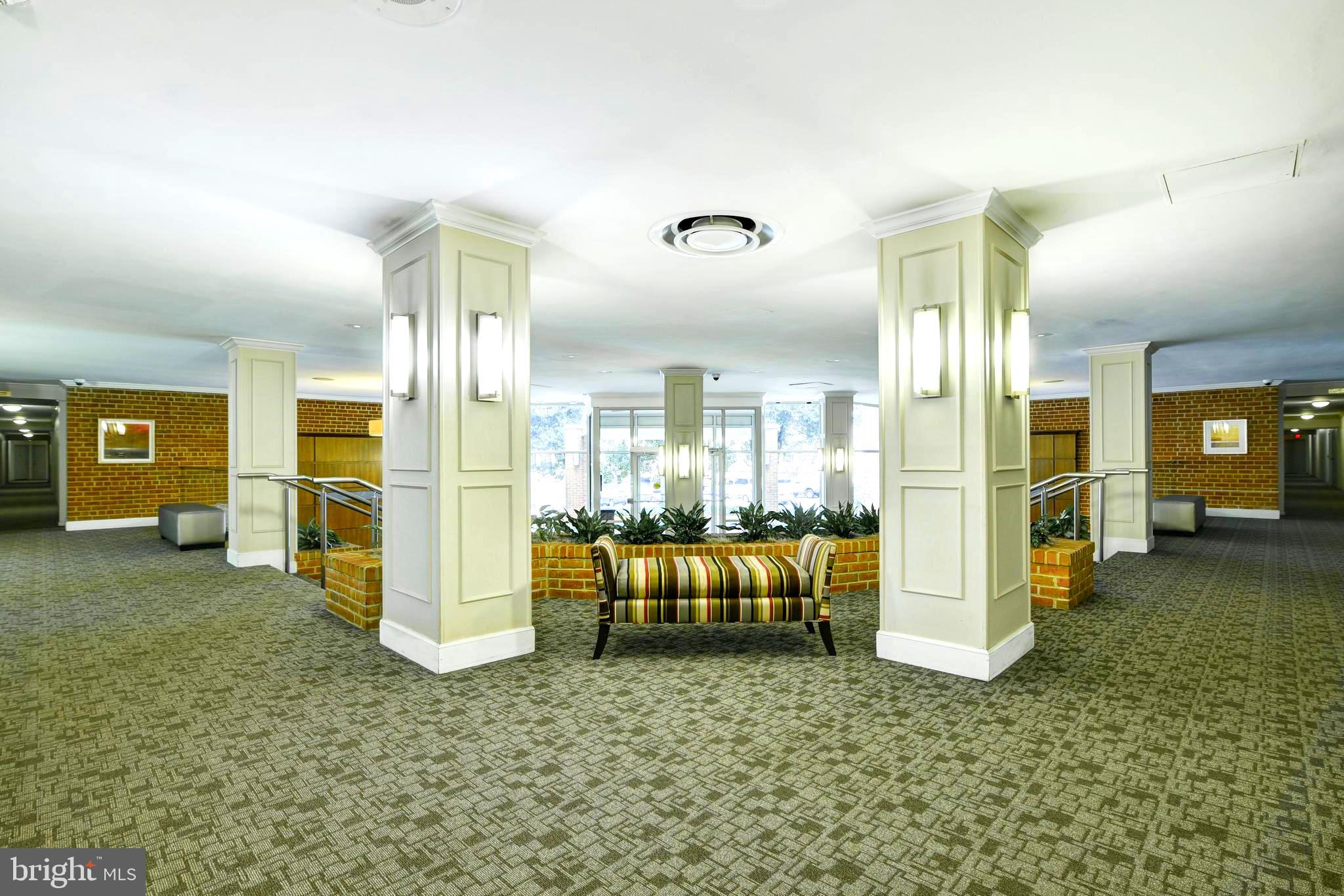 CARDINAL HOUSE - Residential