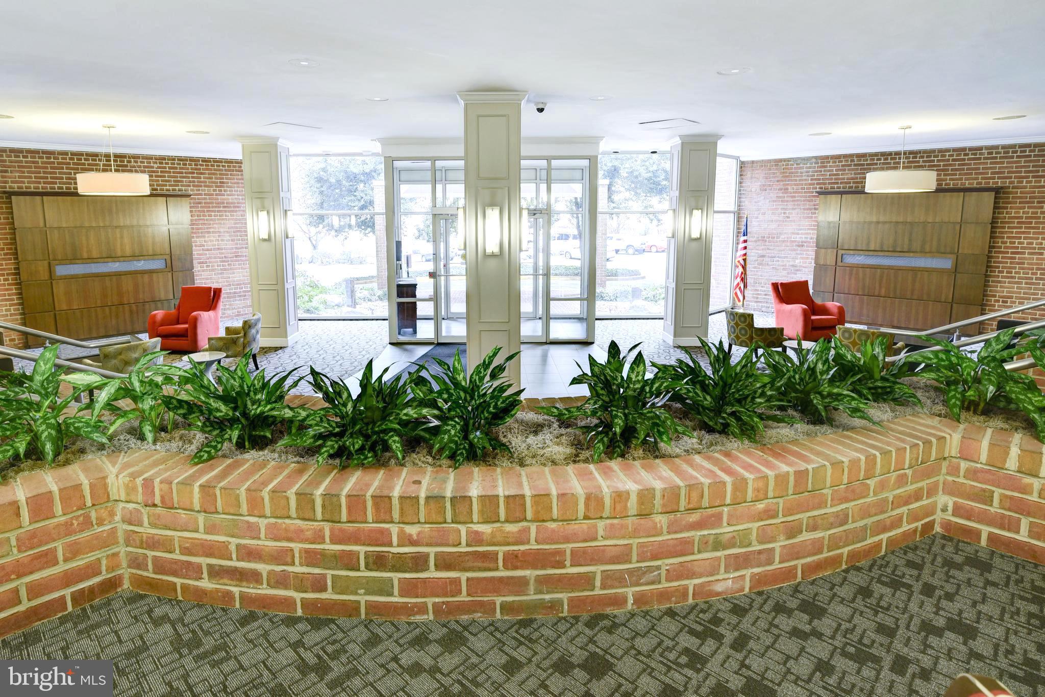 CARDINAL HOUSE - Residential