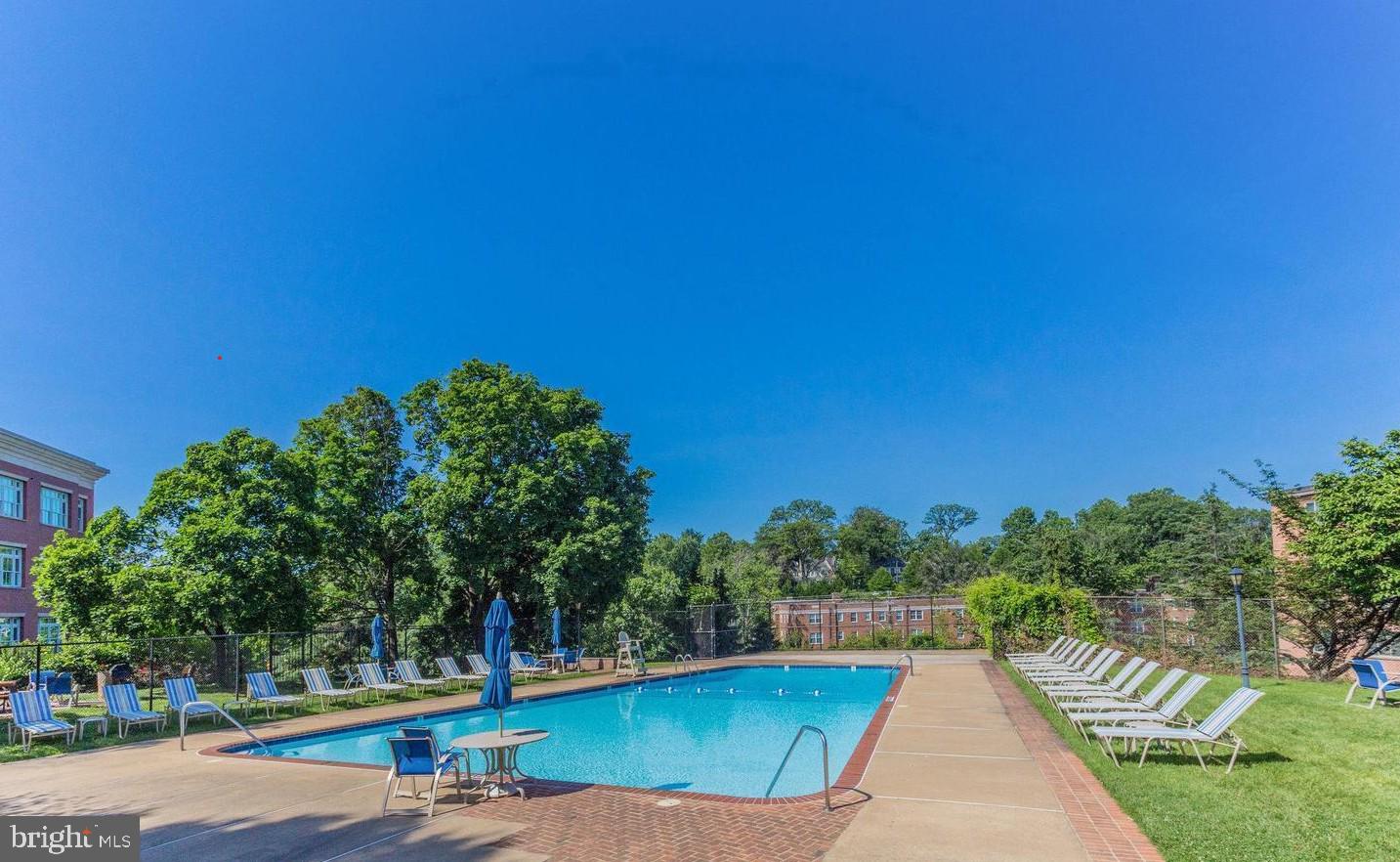 CARDINAL HOUSE - Residential