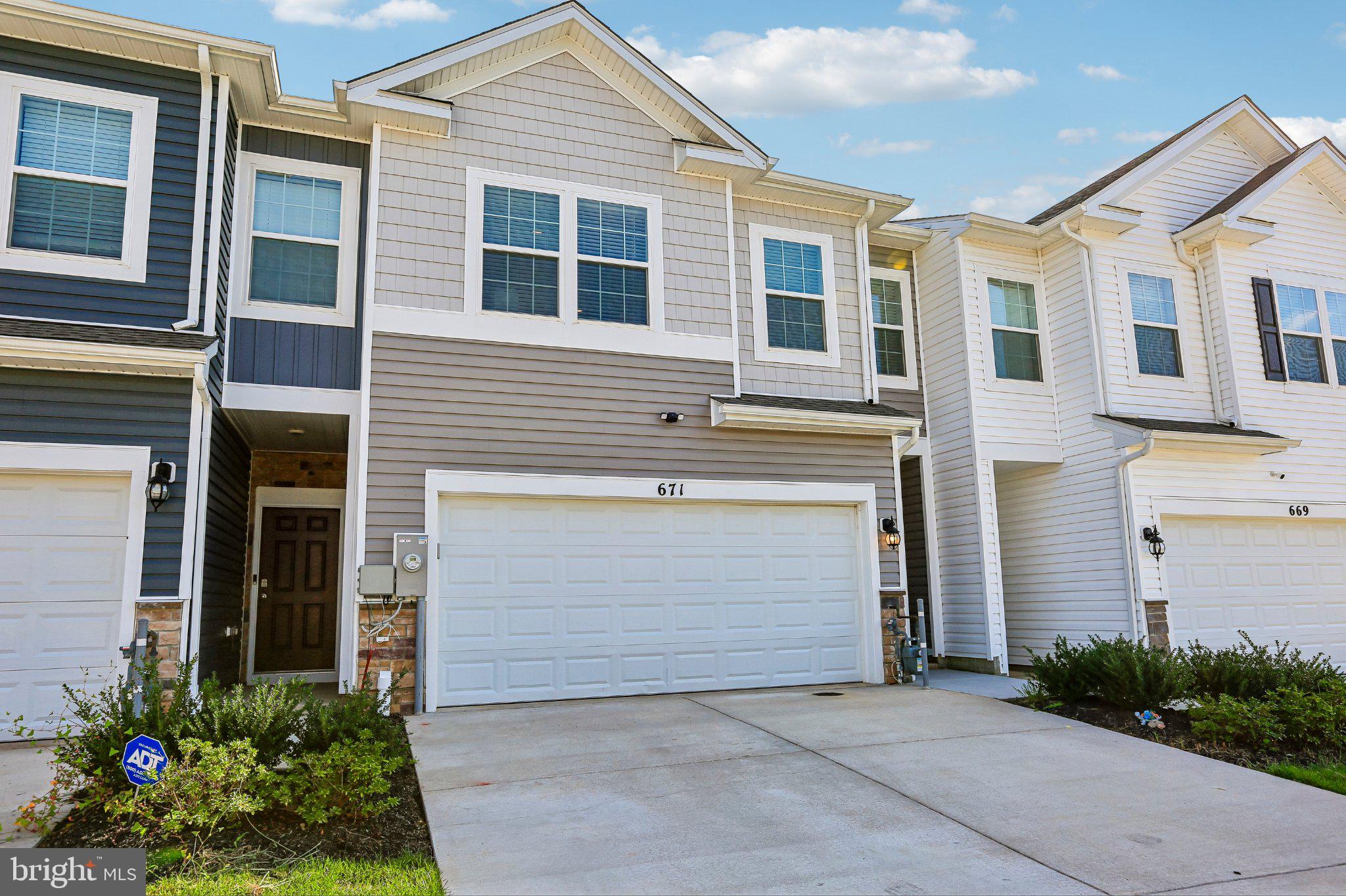 671 BEADLILLY WAY