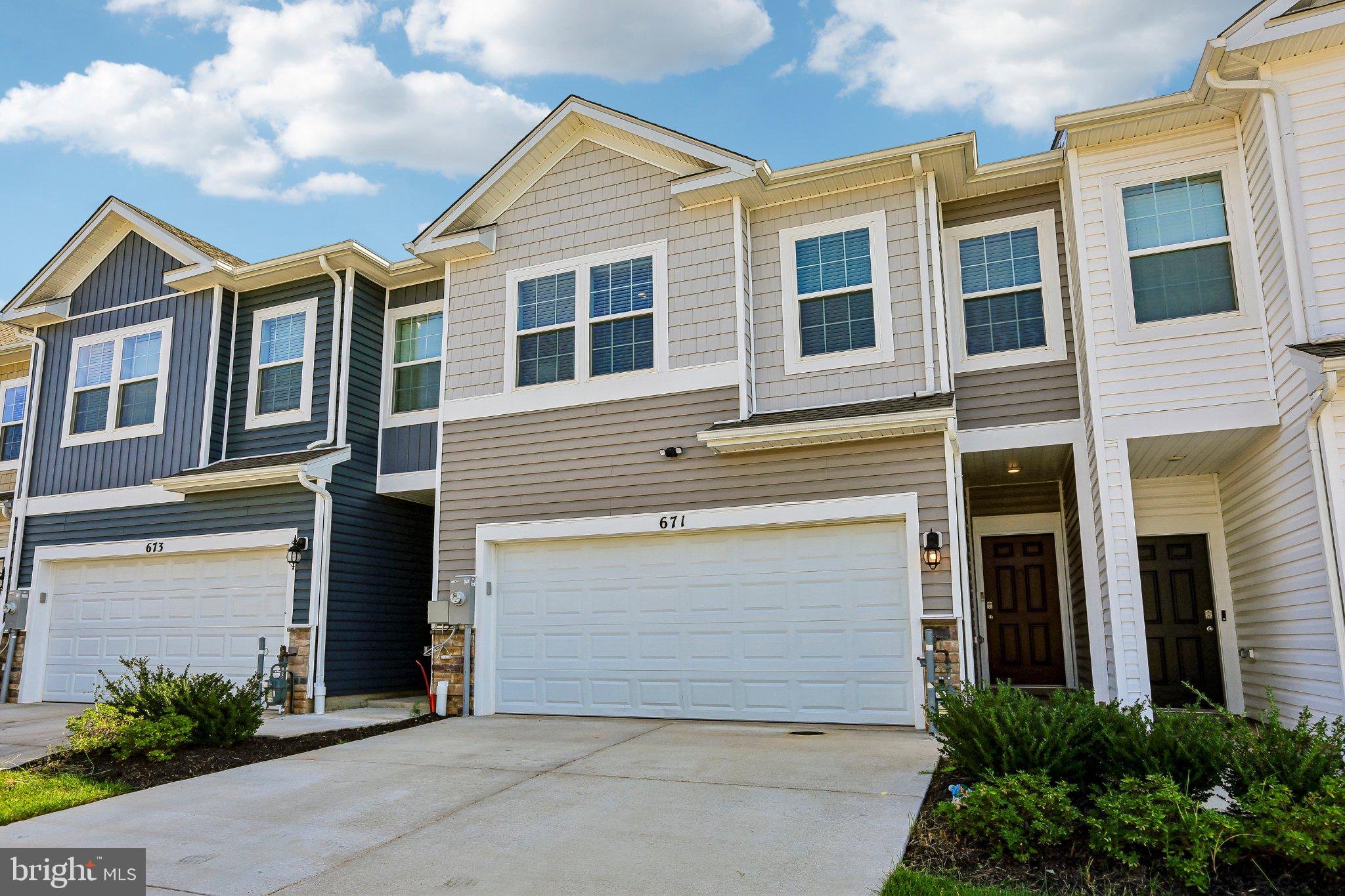 671 BEADLILLY WAY