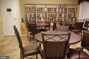 PLYMOUTH HILL - Residential