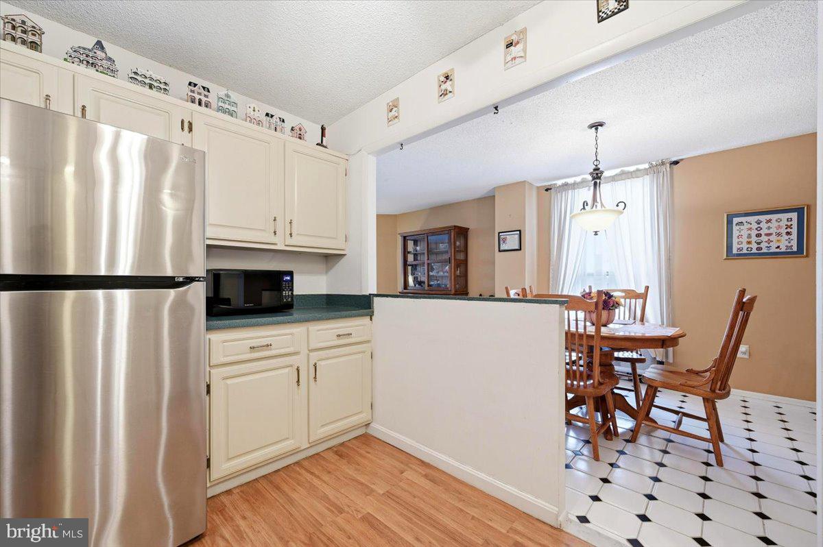 PLYMOUTH HILL - Residential