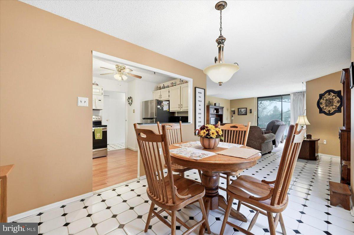 PLYMOUTH HILL - Residential