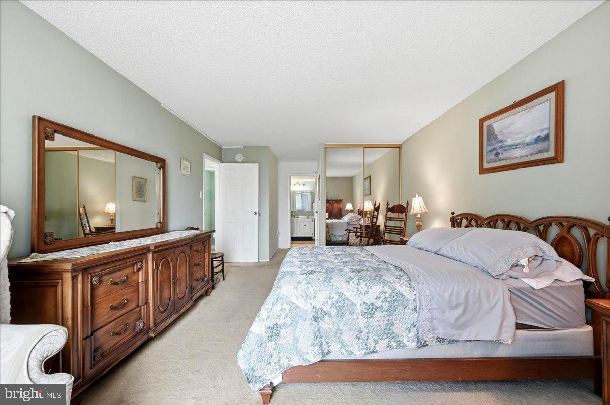 PLYMOUTH HILL - Residential