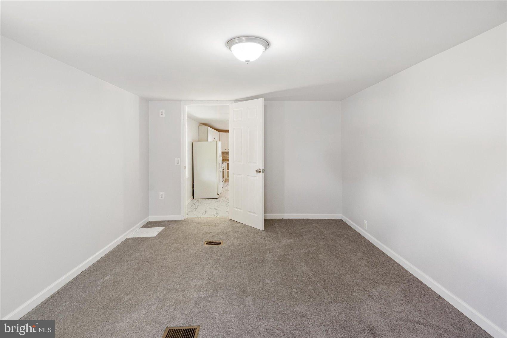 WILLIAMS ESTATES - Residential