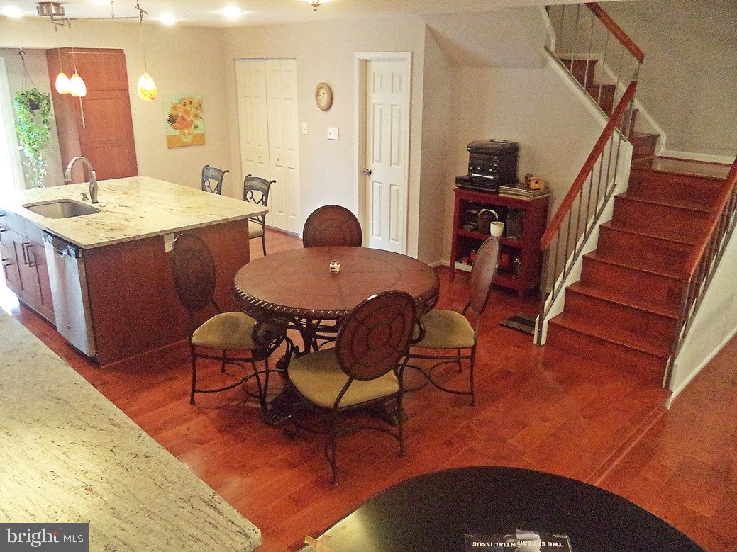 CHURCHILL TOWN SECTOR - Residential