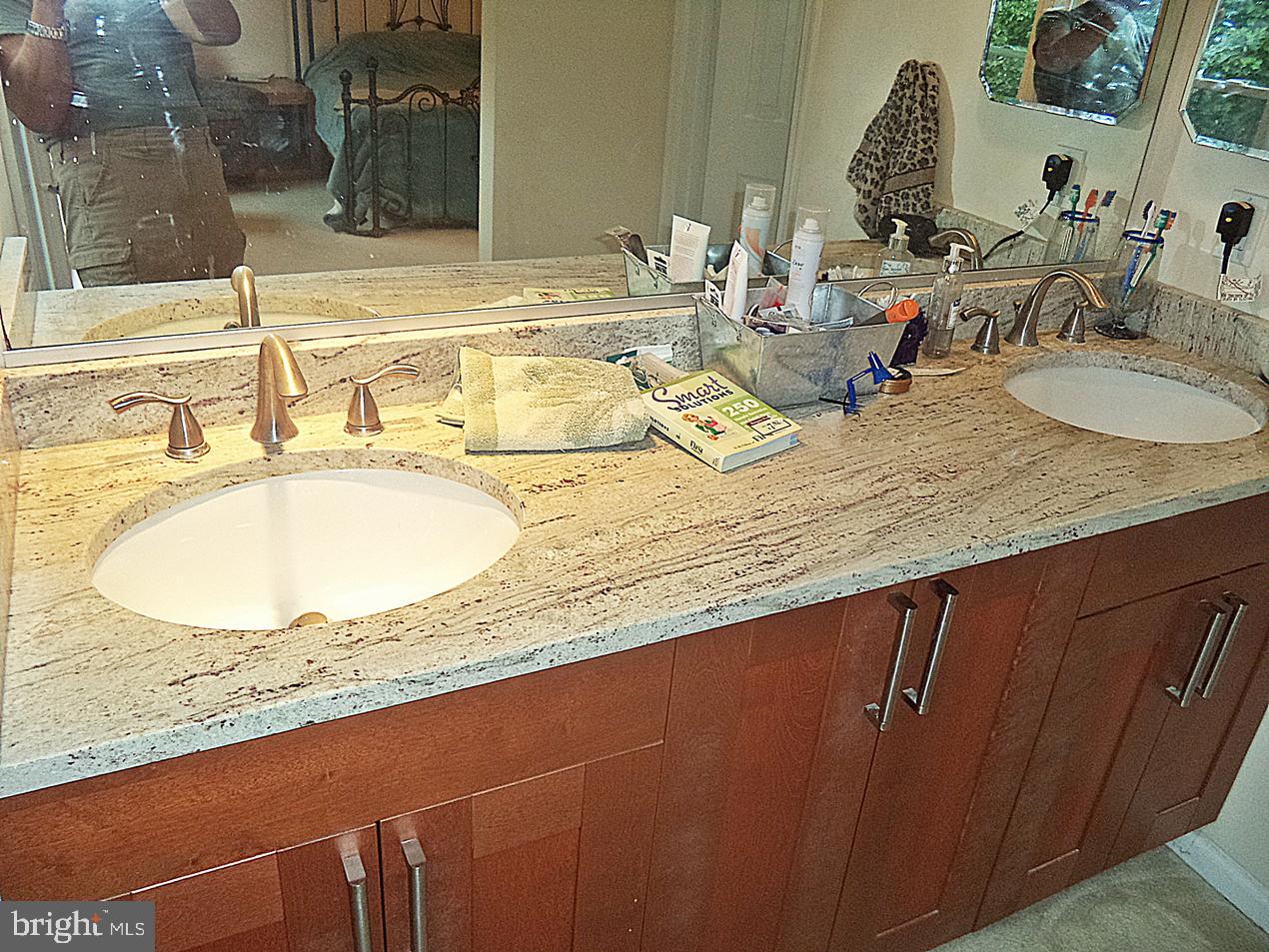 CHURCHILL TOWN SECTOR - Residential