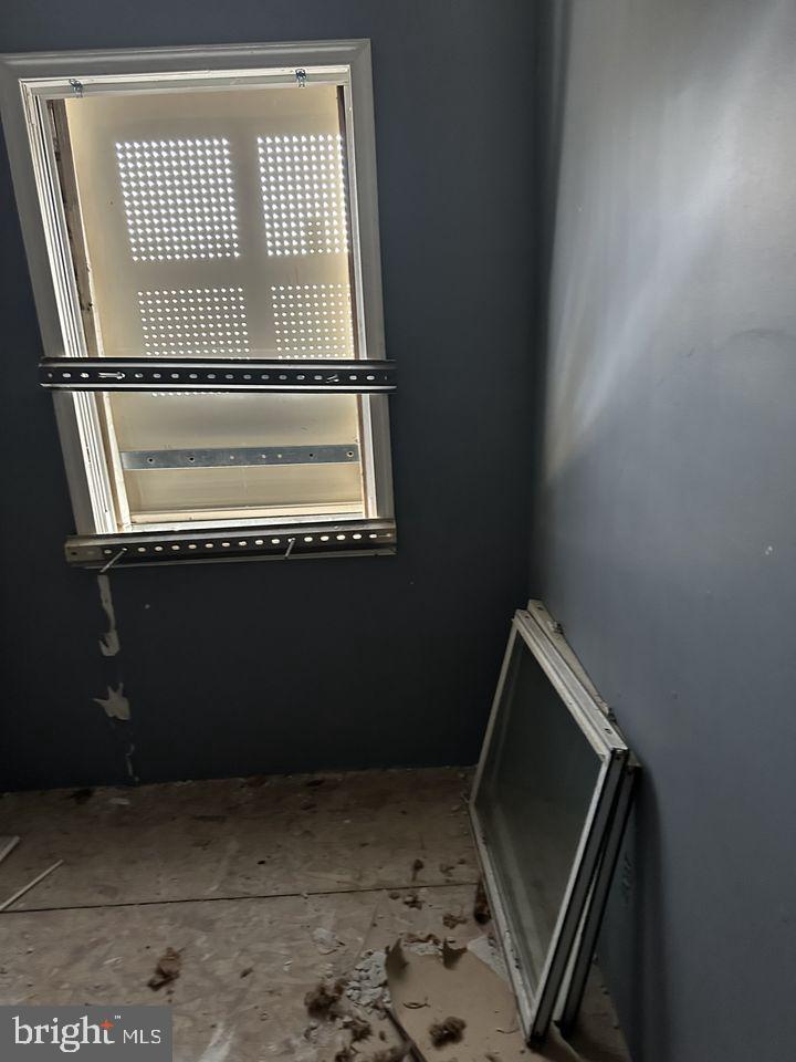 KENSINGTON - Residential