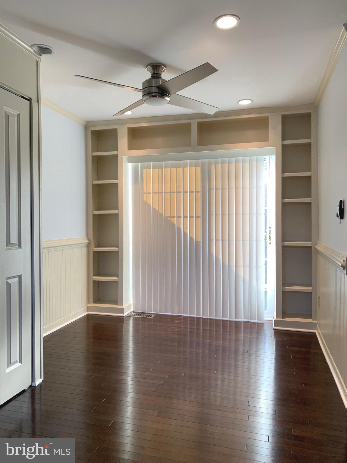 FEDERAL SQUARE - Residential Lease