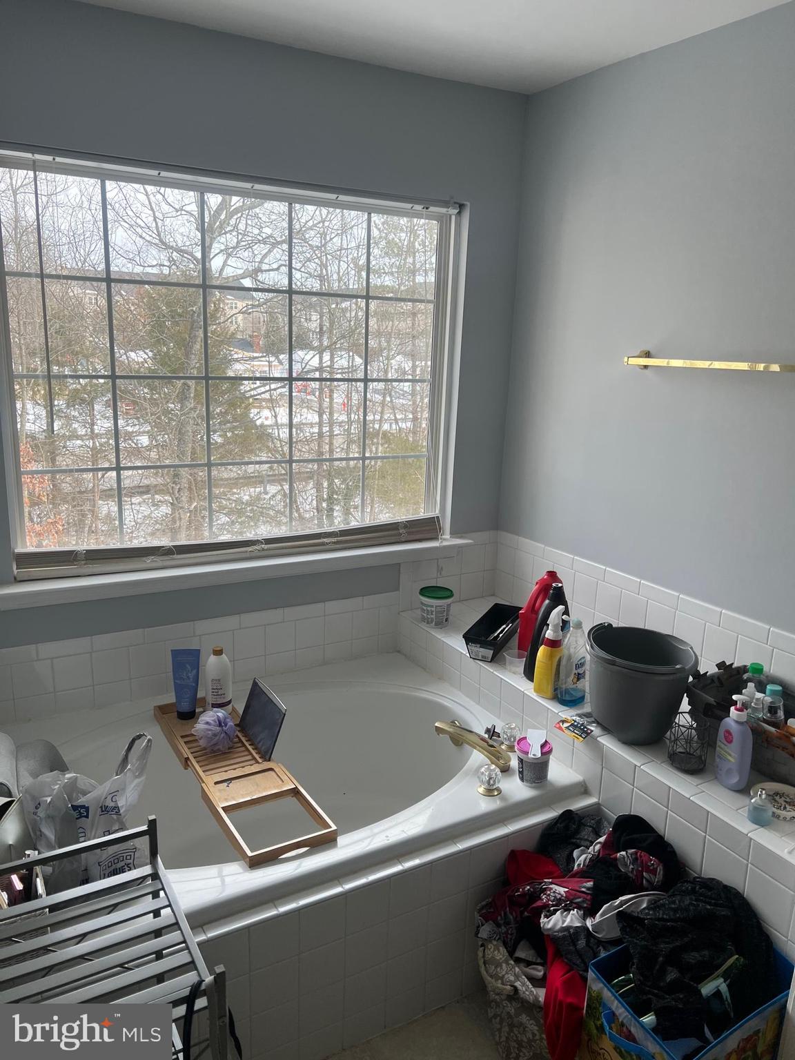 CROSSROADS VILLAGE - Residential Lease
