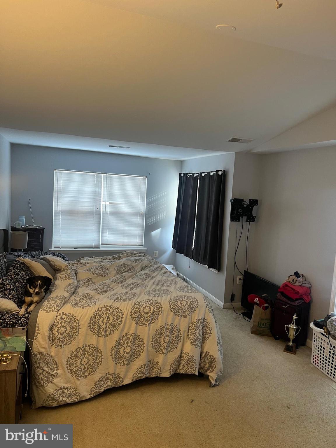 CROSSROADS VILLAGE - Residential Lease