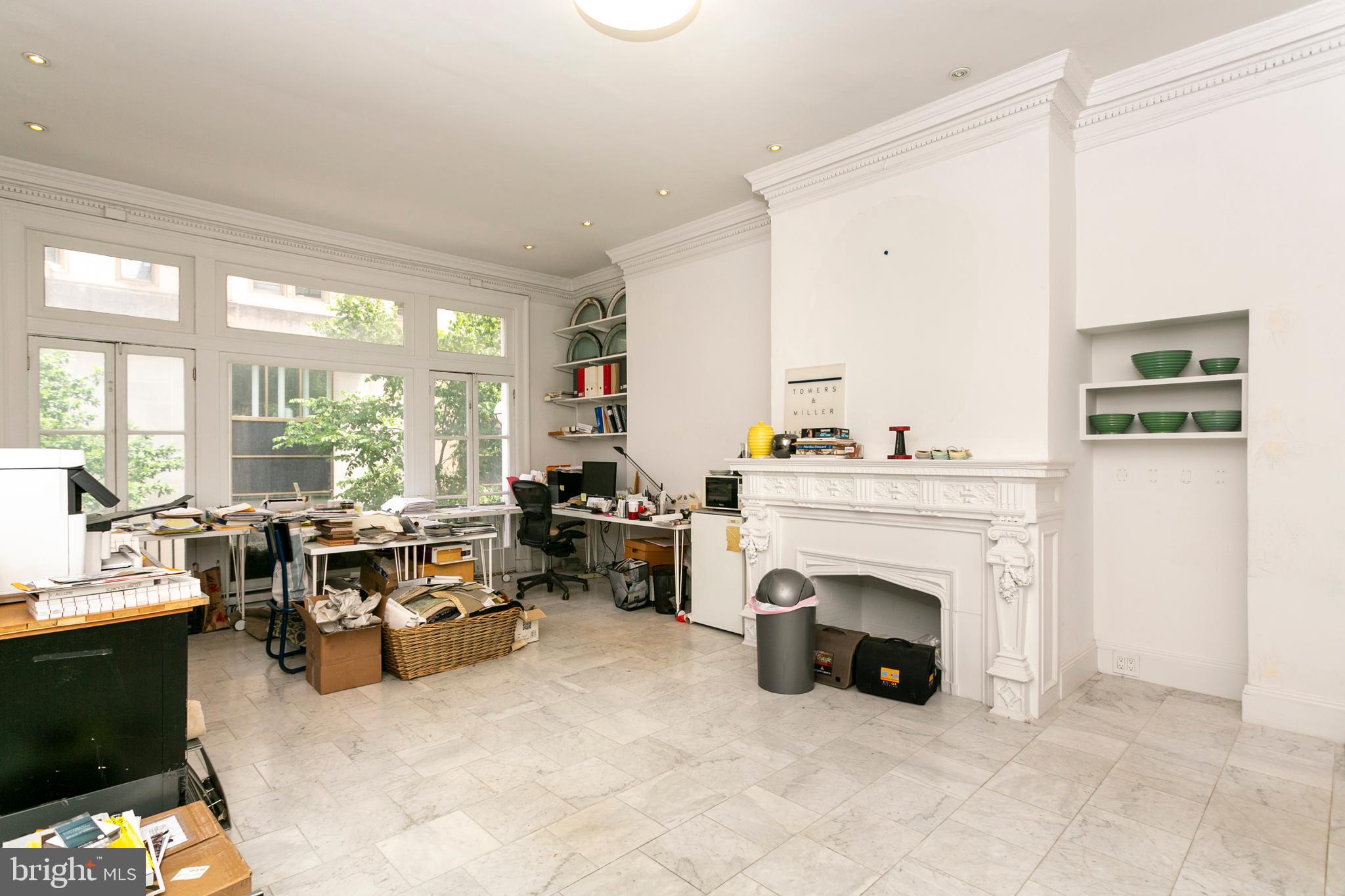 RITTENHOUSE SQUARE - Commercial Sale