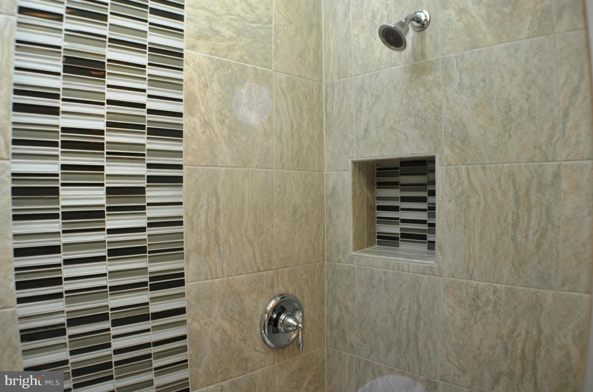 DRUM POINT - Residential