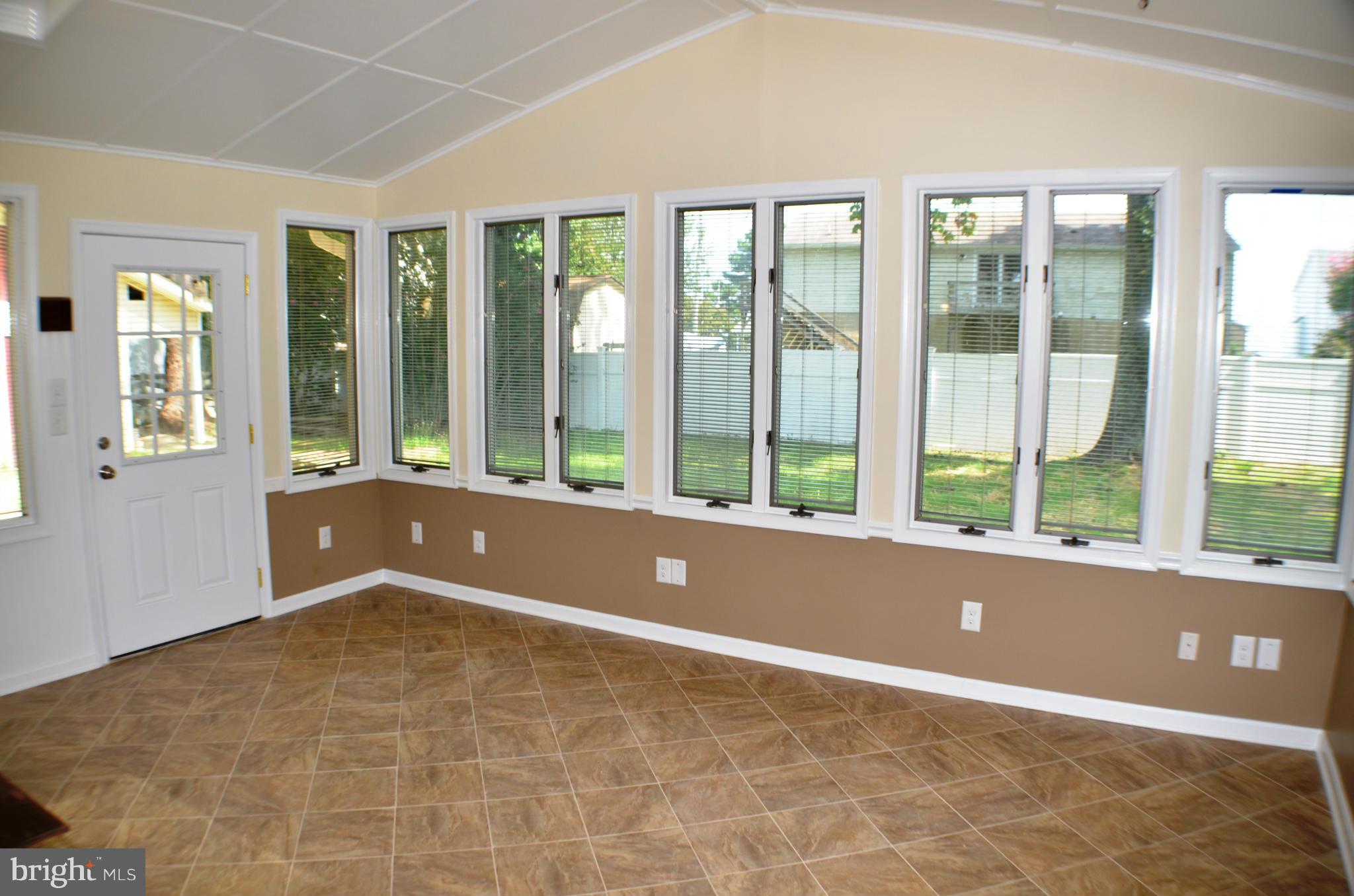 DRUM POINT - Residential