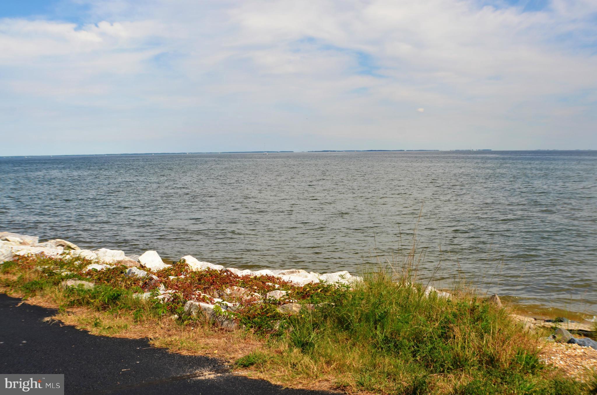 DRUM POINT - Residential