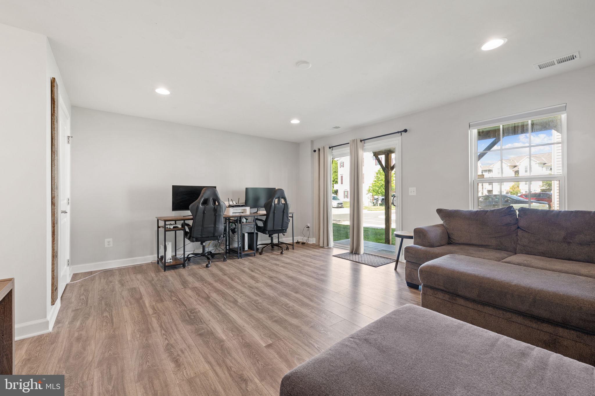 WAVERLY STATION - Residential