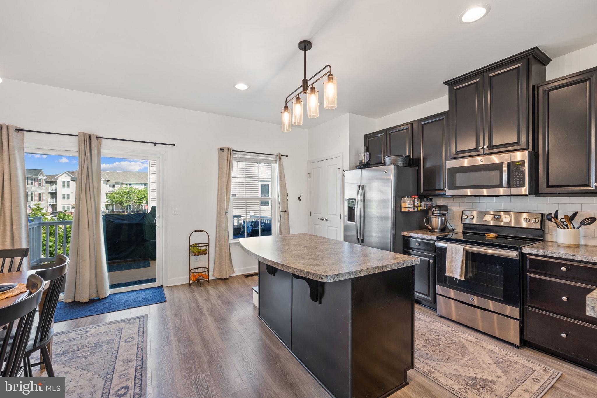 WAVERLY STATION - Residential