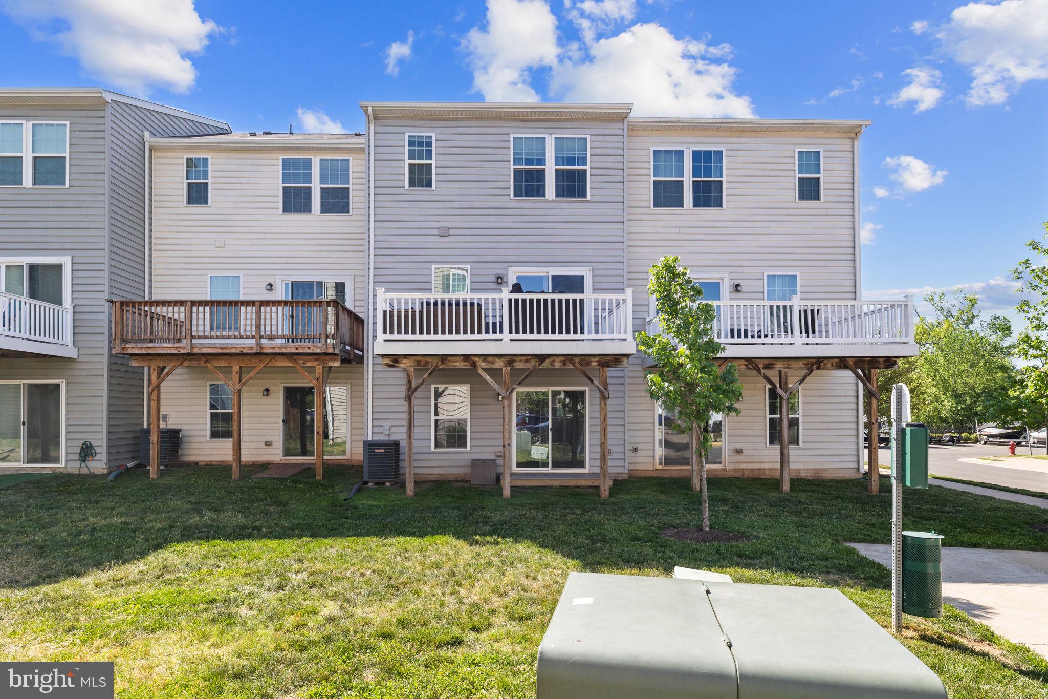 WAVERLY STATION - Residential