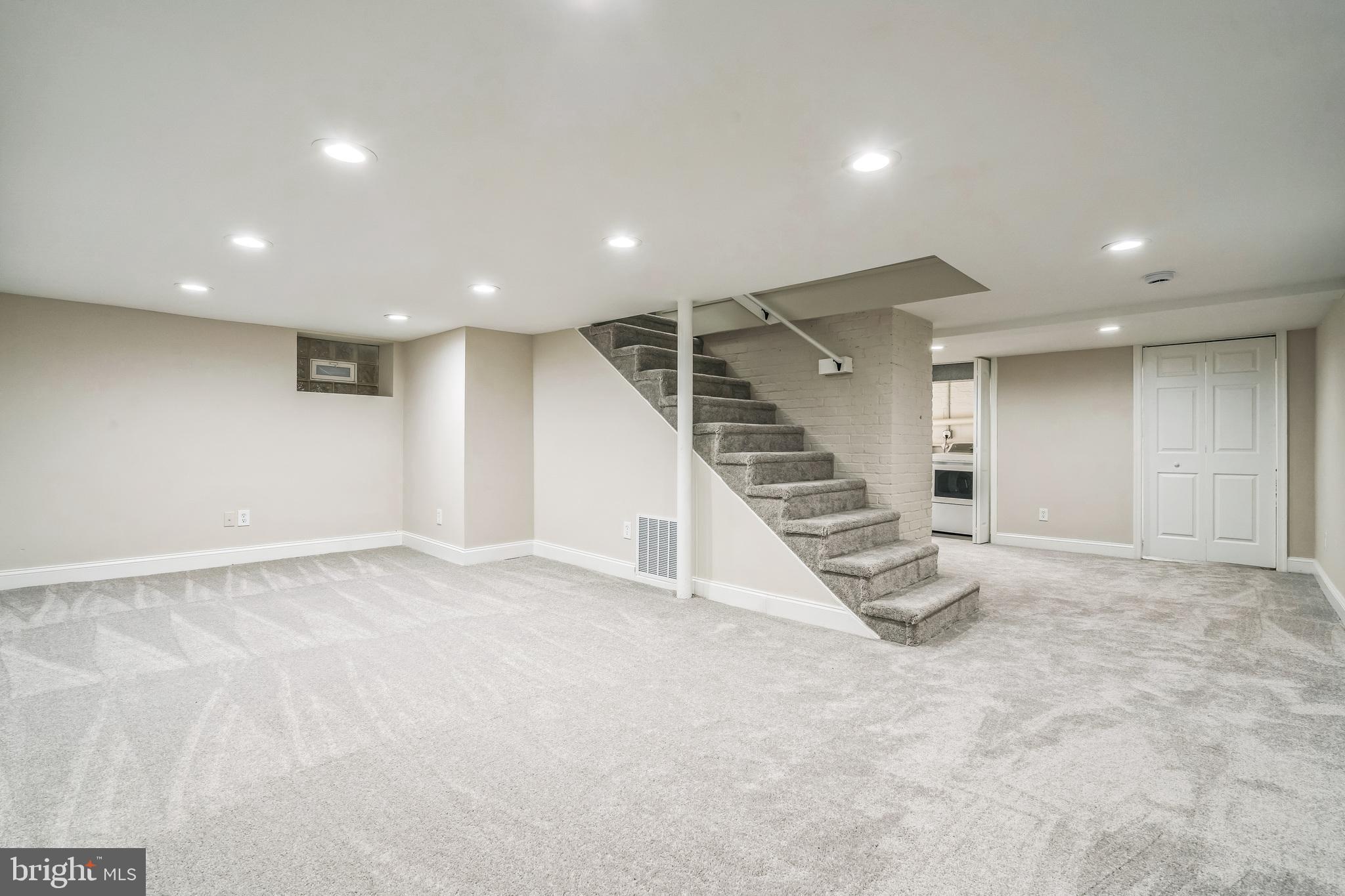 MILFORD - Residential