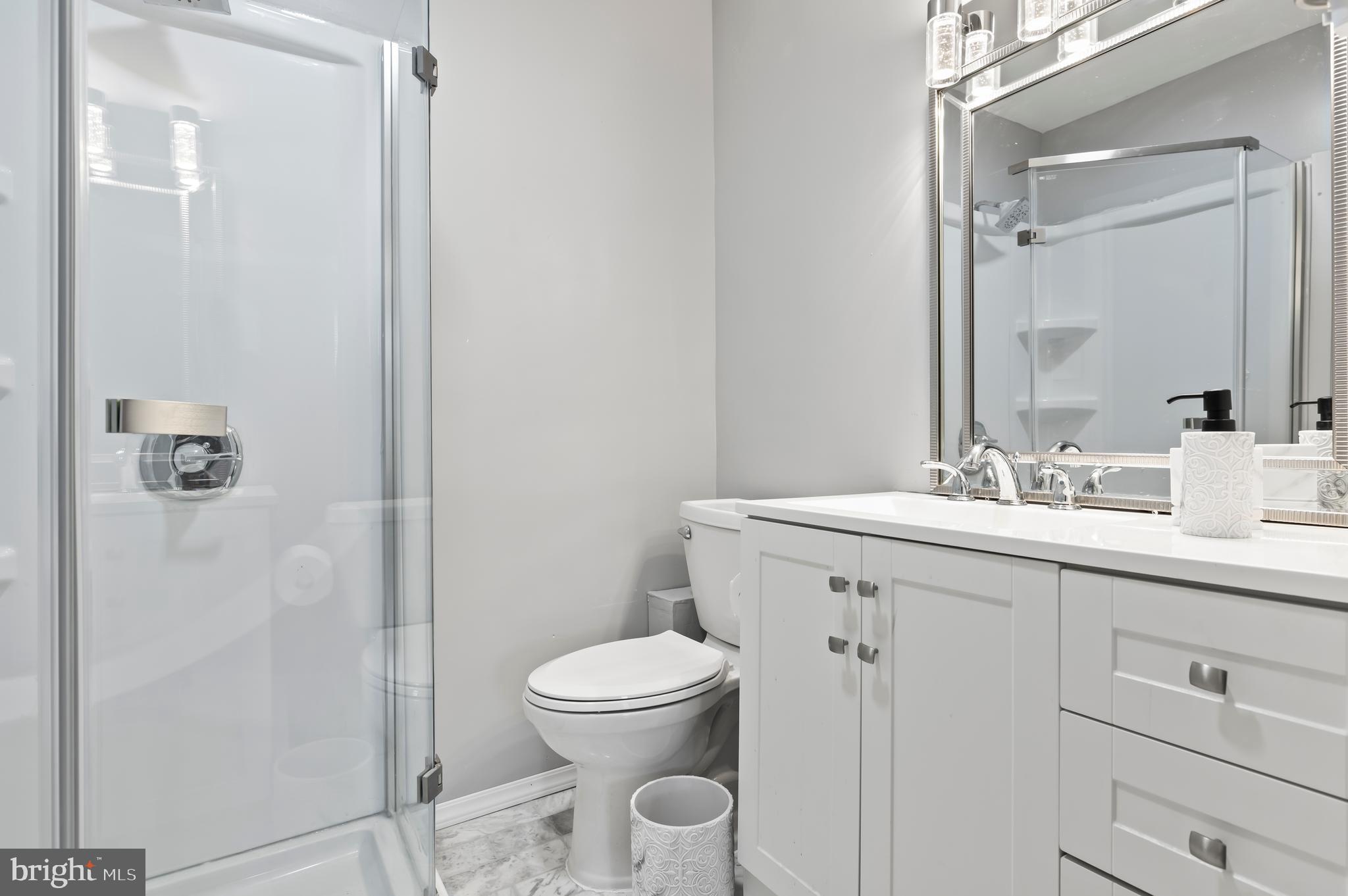 YORK MANOR - Residential