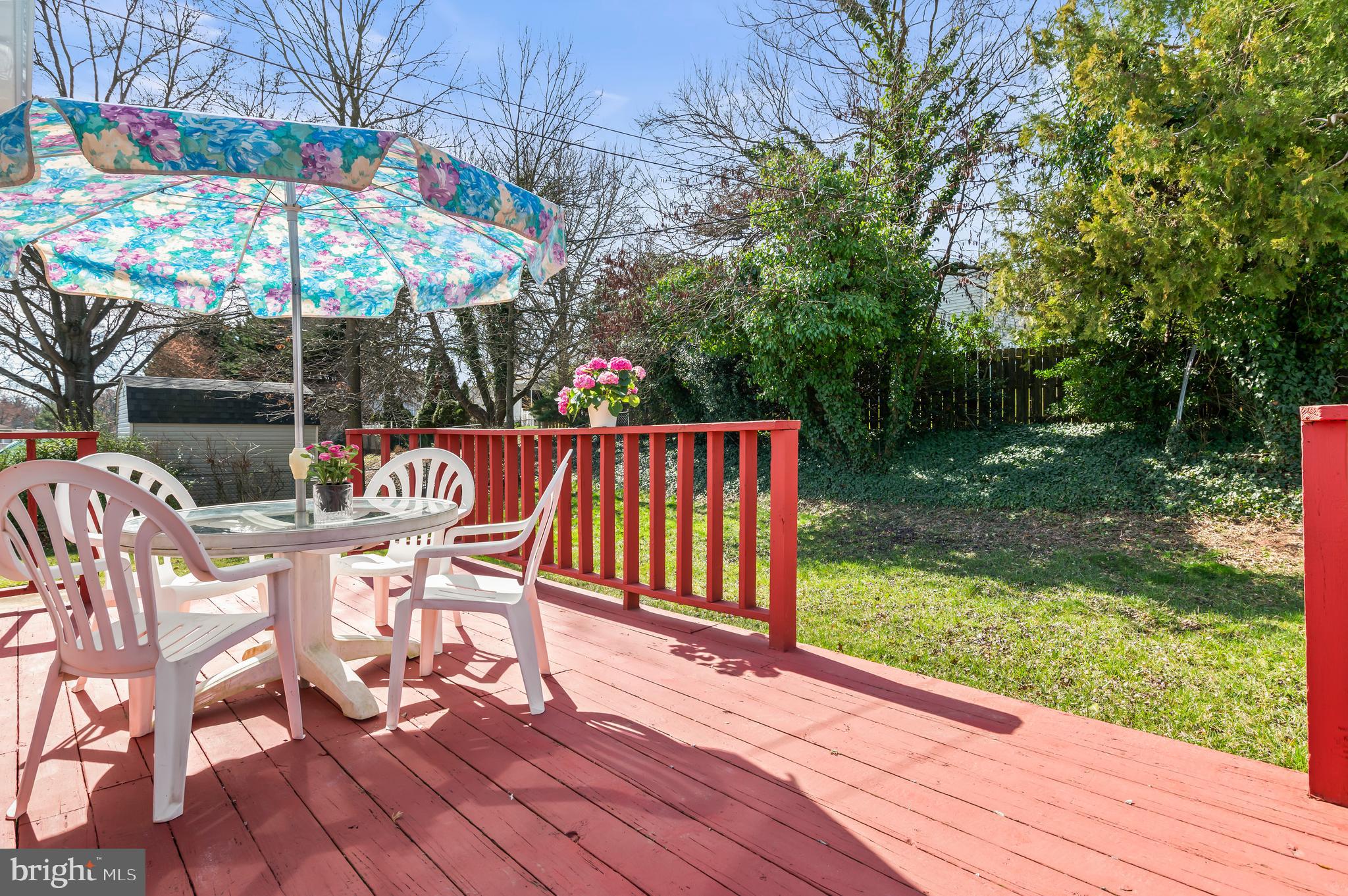 YORK MANOR - Residential