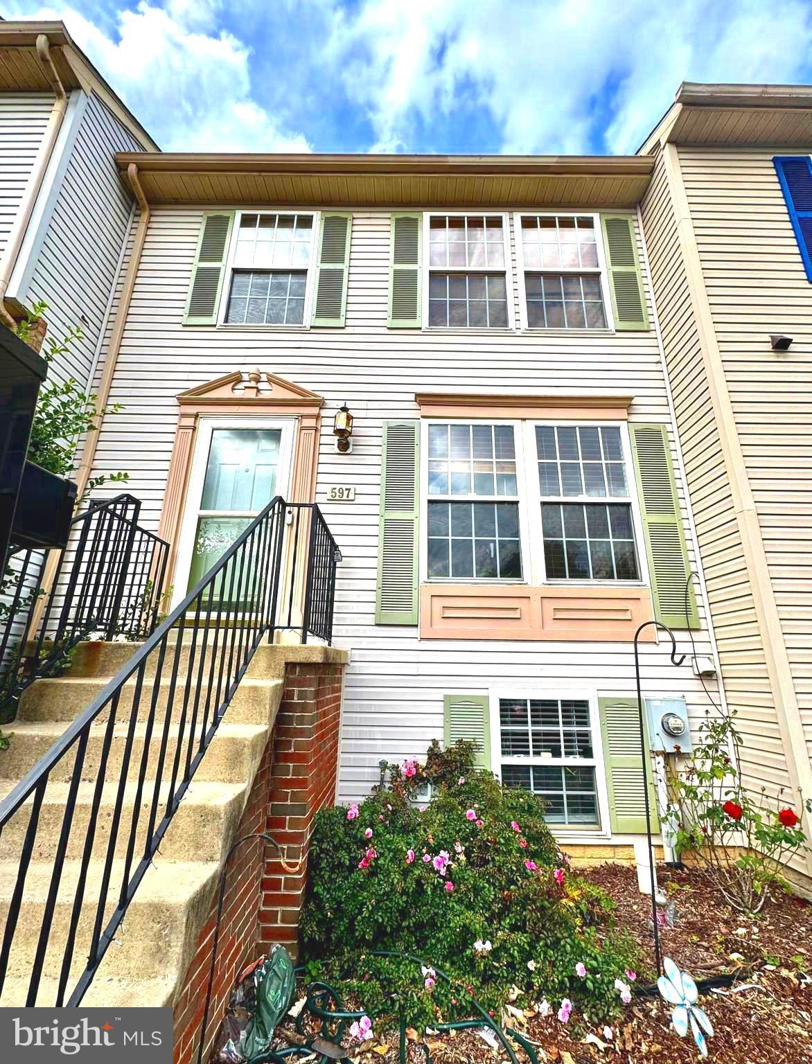 PROSPECT VIEW - Residential