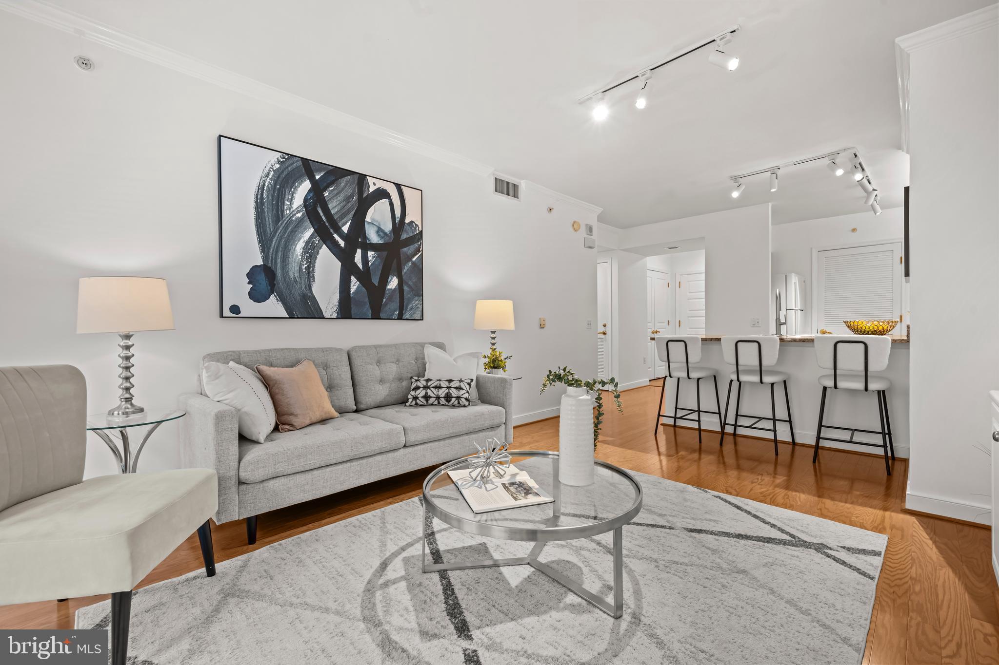 631 D STREET NW 632
