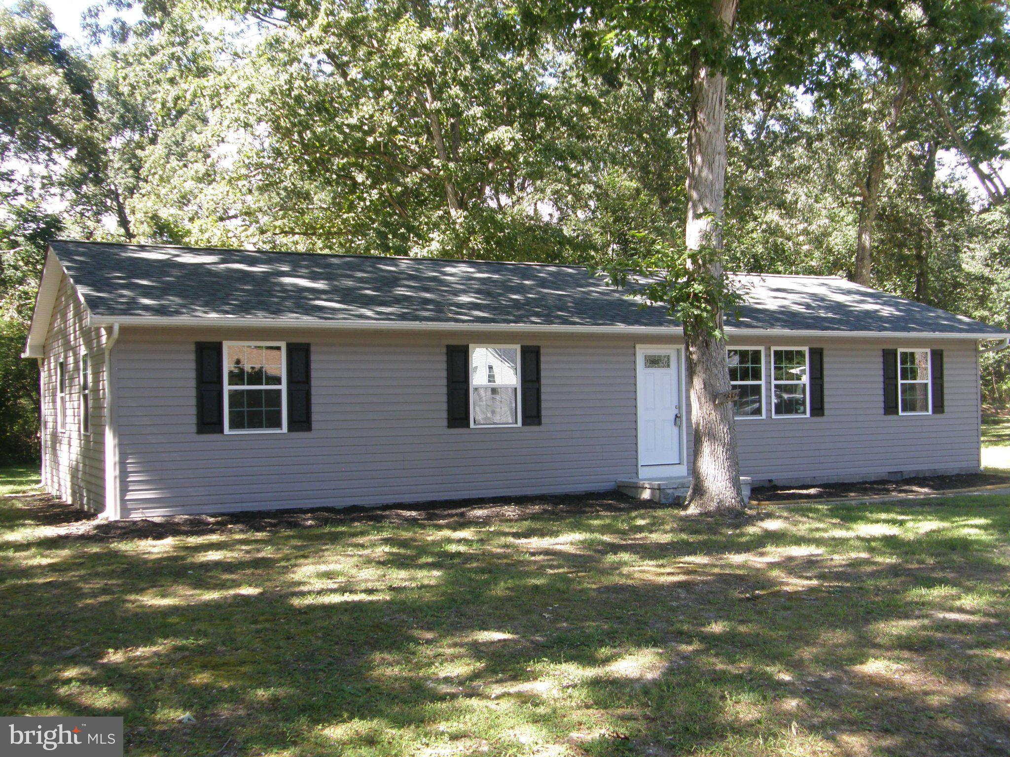 22337 SANDRA LANE
