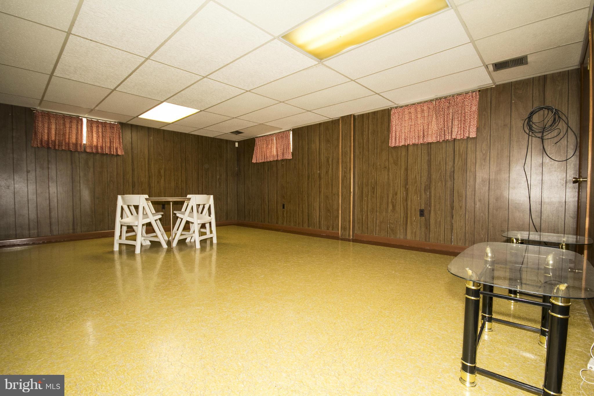 KIMBERLY FARMS - Residential