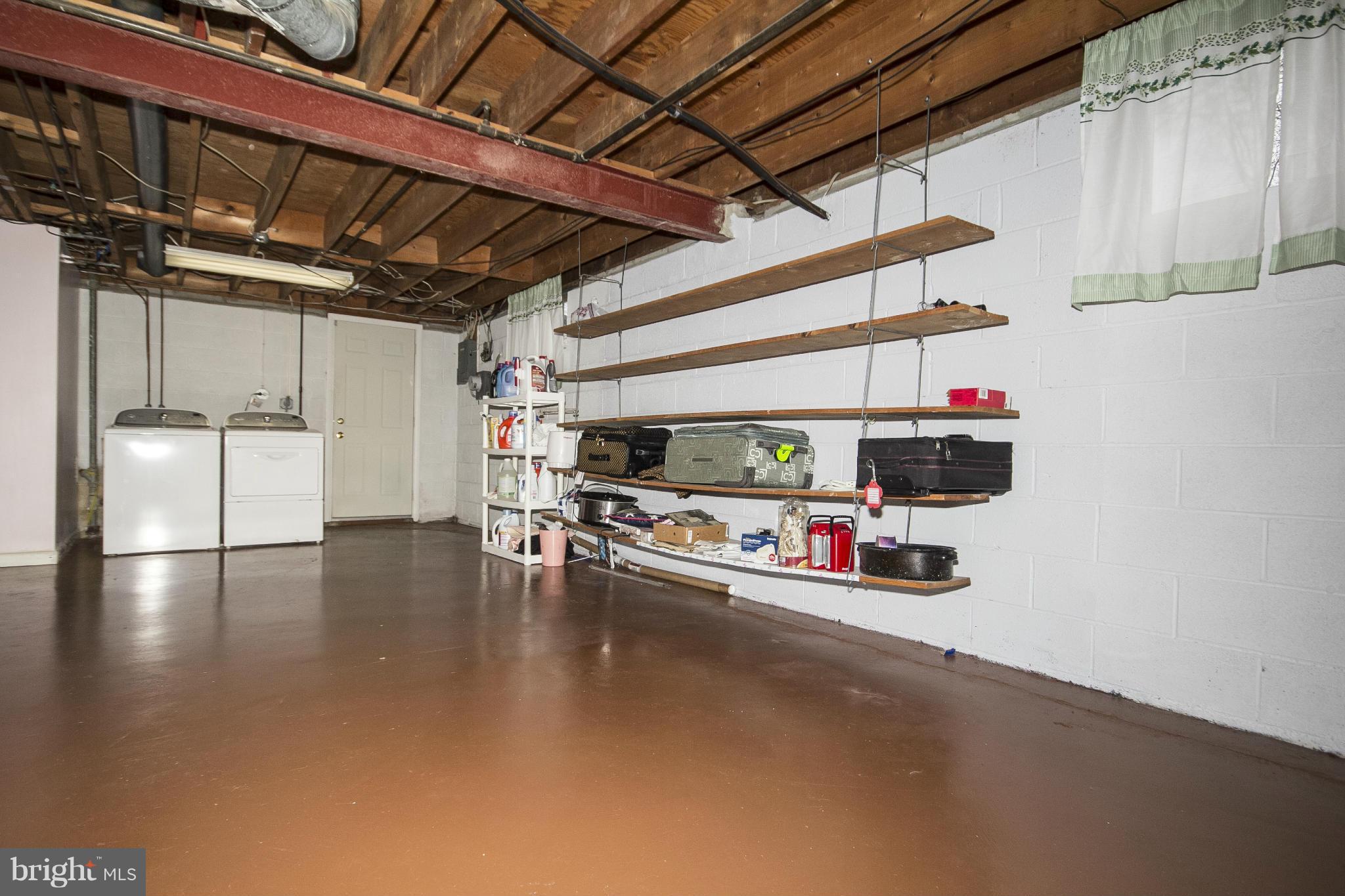 KIMBERLY FARMS - Residential