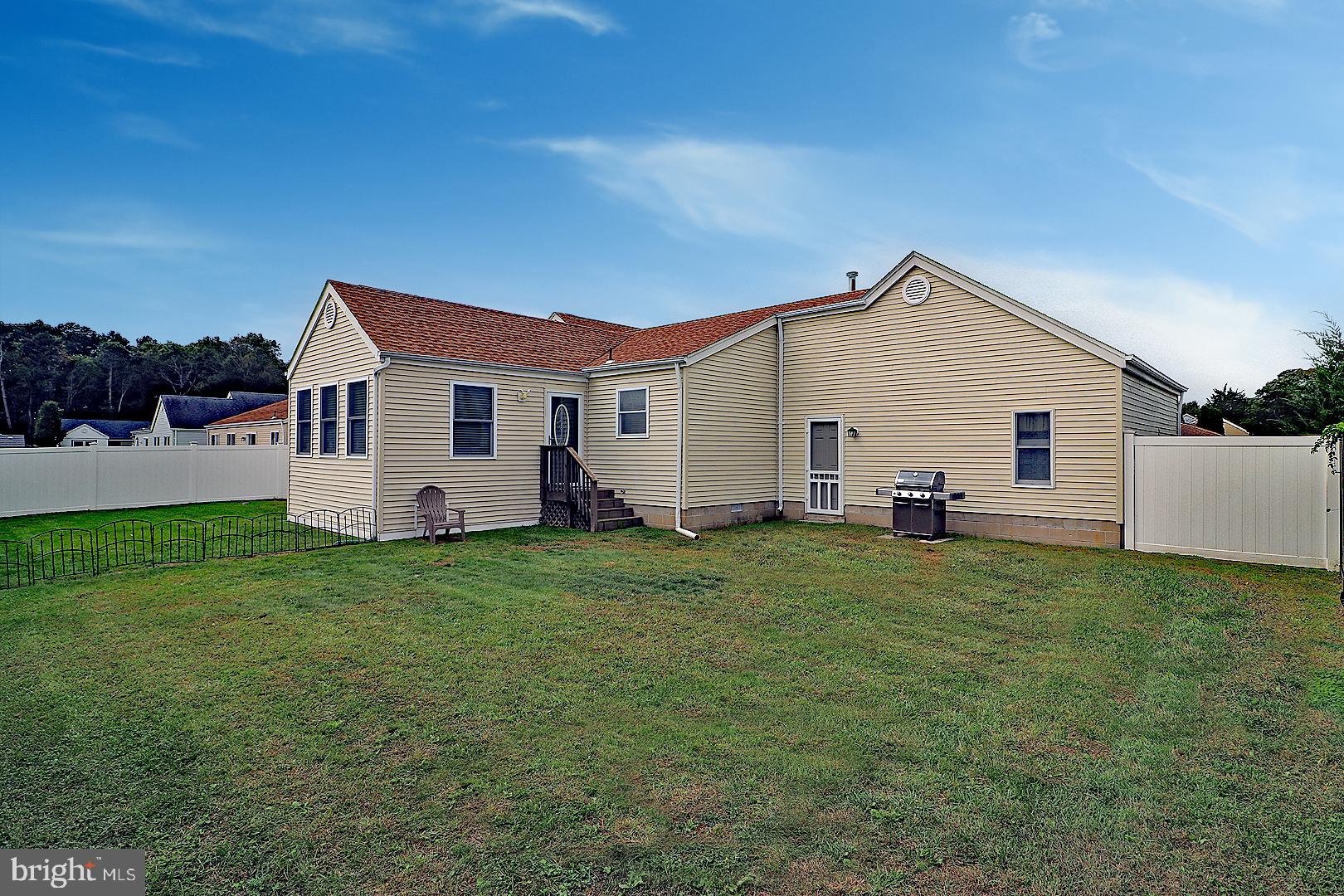 105 GREENWOOD LANE