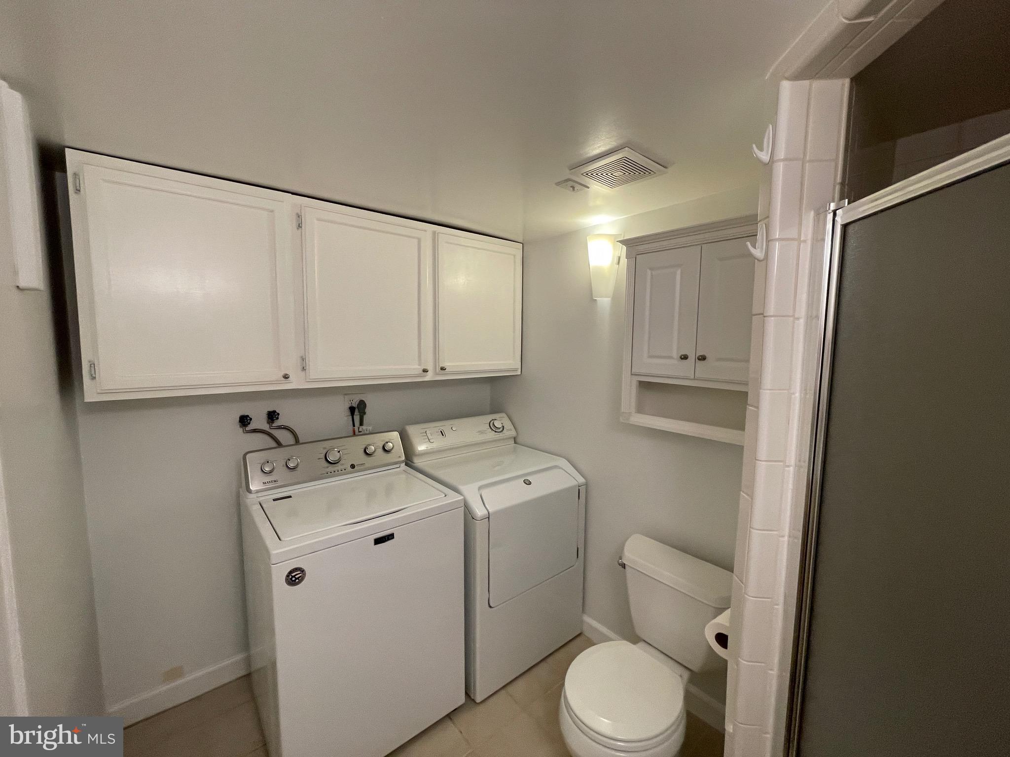 FAIRLINGTON MEADOWS - Residential Lease